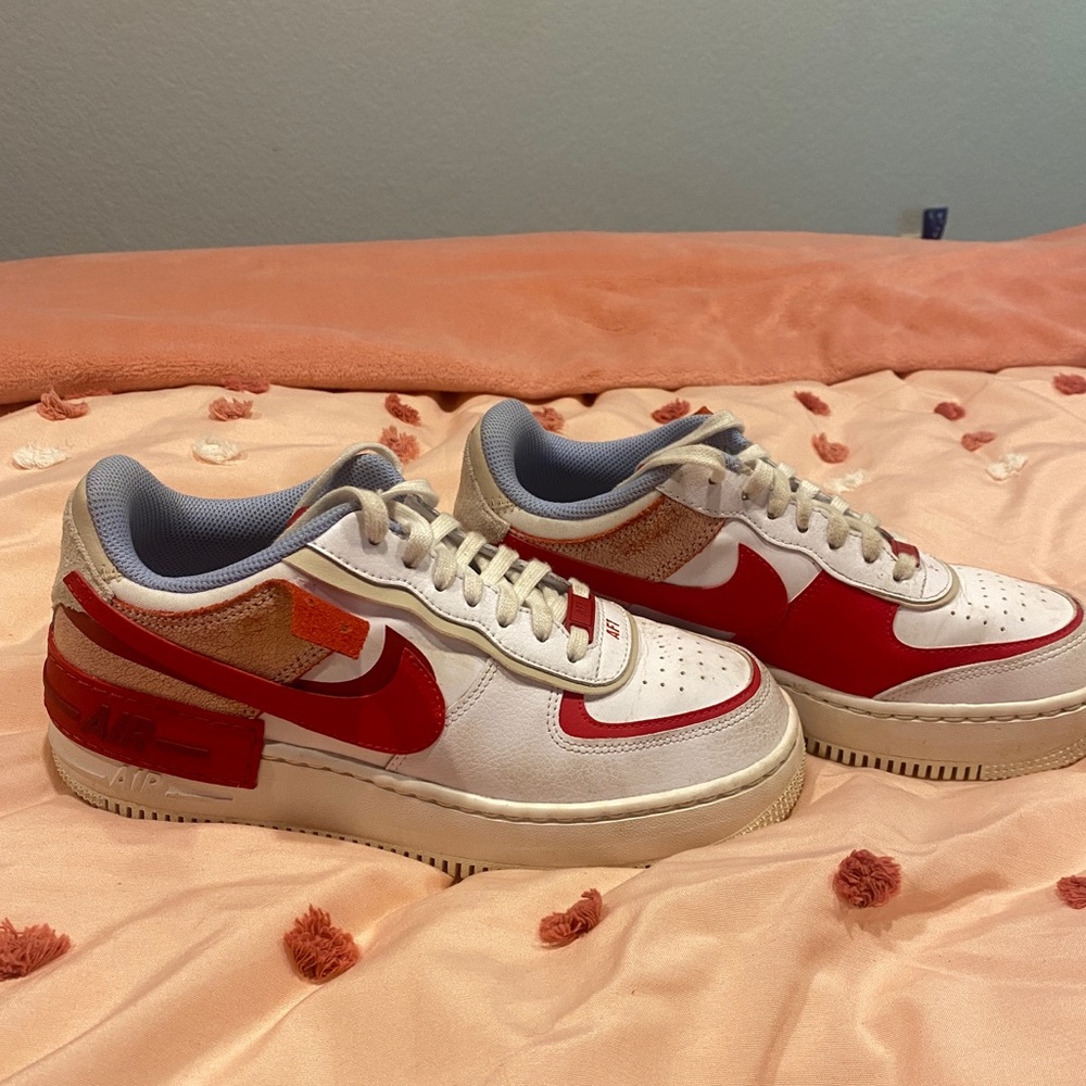 *Nike Womens Air Force 1 Shadow, *Size 8.5 WOMENS, *Red, White, Pink colors